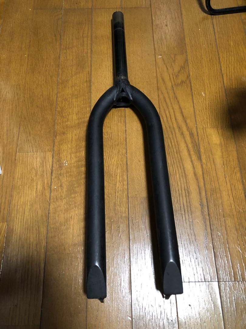 BREV.M フォーク