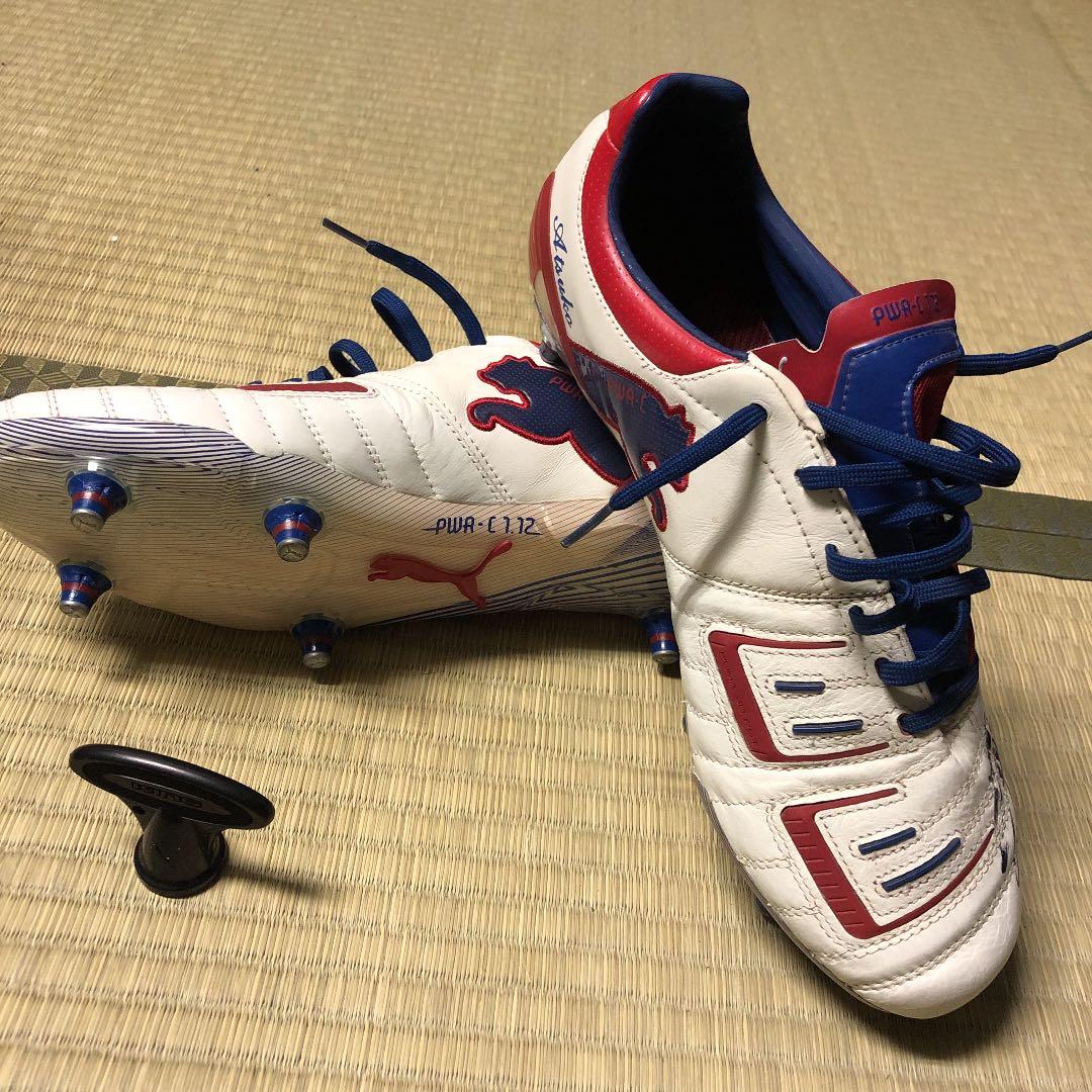 プーマ  サッカースパイク