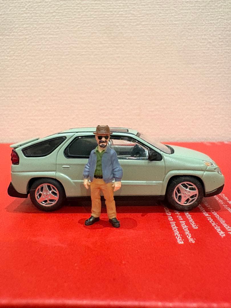Breaking Bad 1/64 フィギュア＆ミニカーセット