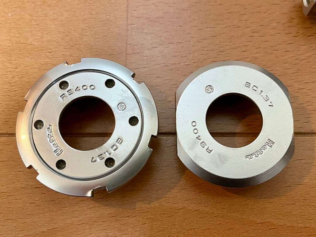 HATTA R9400 BB ボトムブラケット 美品 NJS
