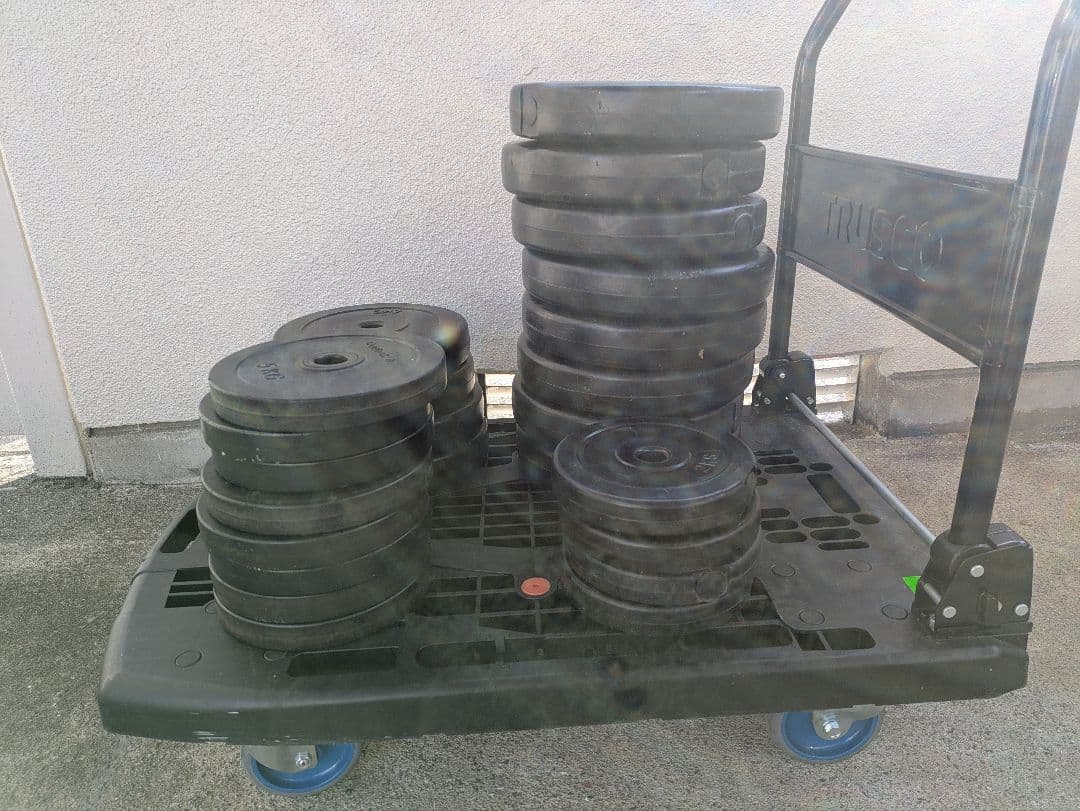 鉄ラバー　バーベルプレートセット　合計148kg　配達　引取　28mm