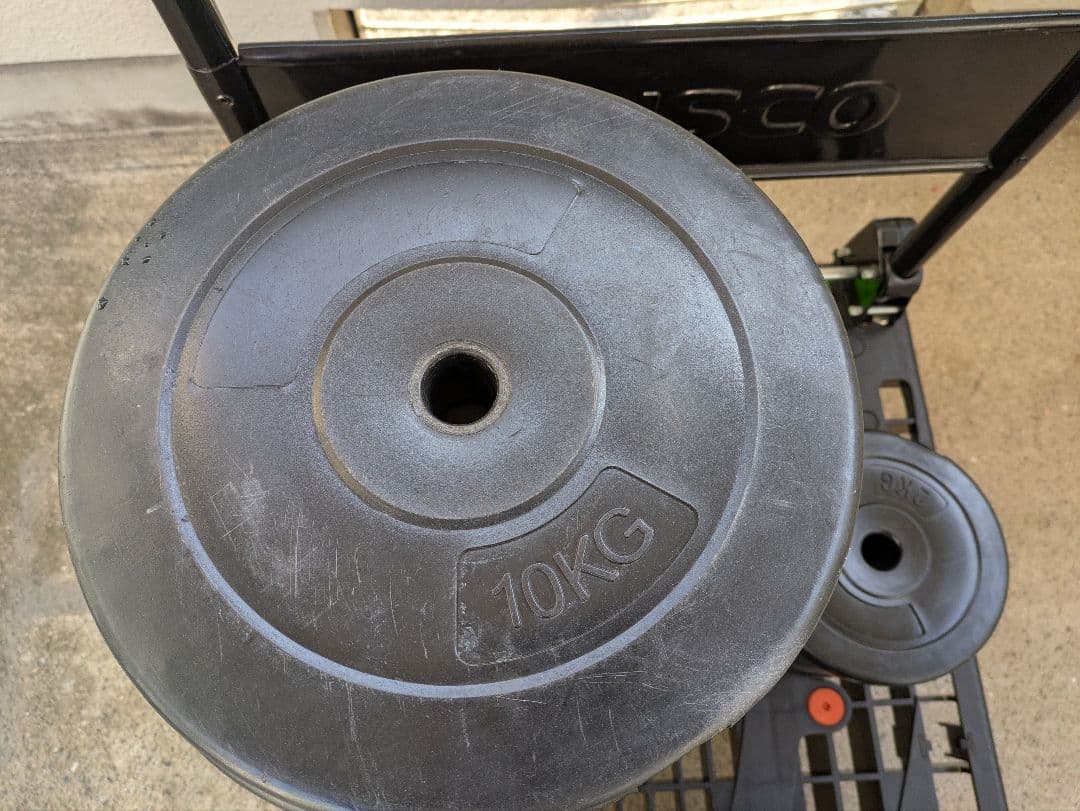 鉄ラバー　バーベルプレートセット　合計148kg　配達　引取　28mm