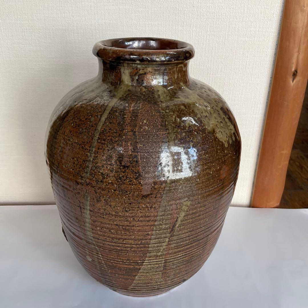 信楽焼筋文壺　江戸時代後期から明治初期頃