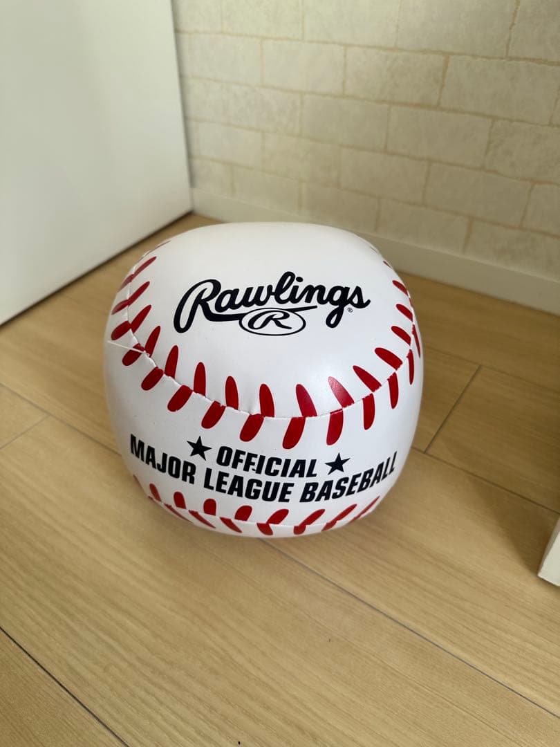 Dodgers Rawlings 野球ボールクッション