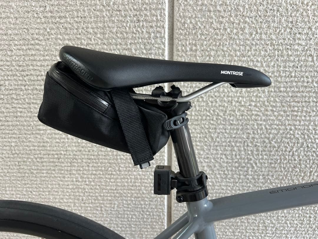 Trek 105 ロードバイク グレー/ブラック