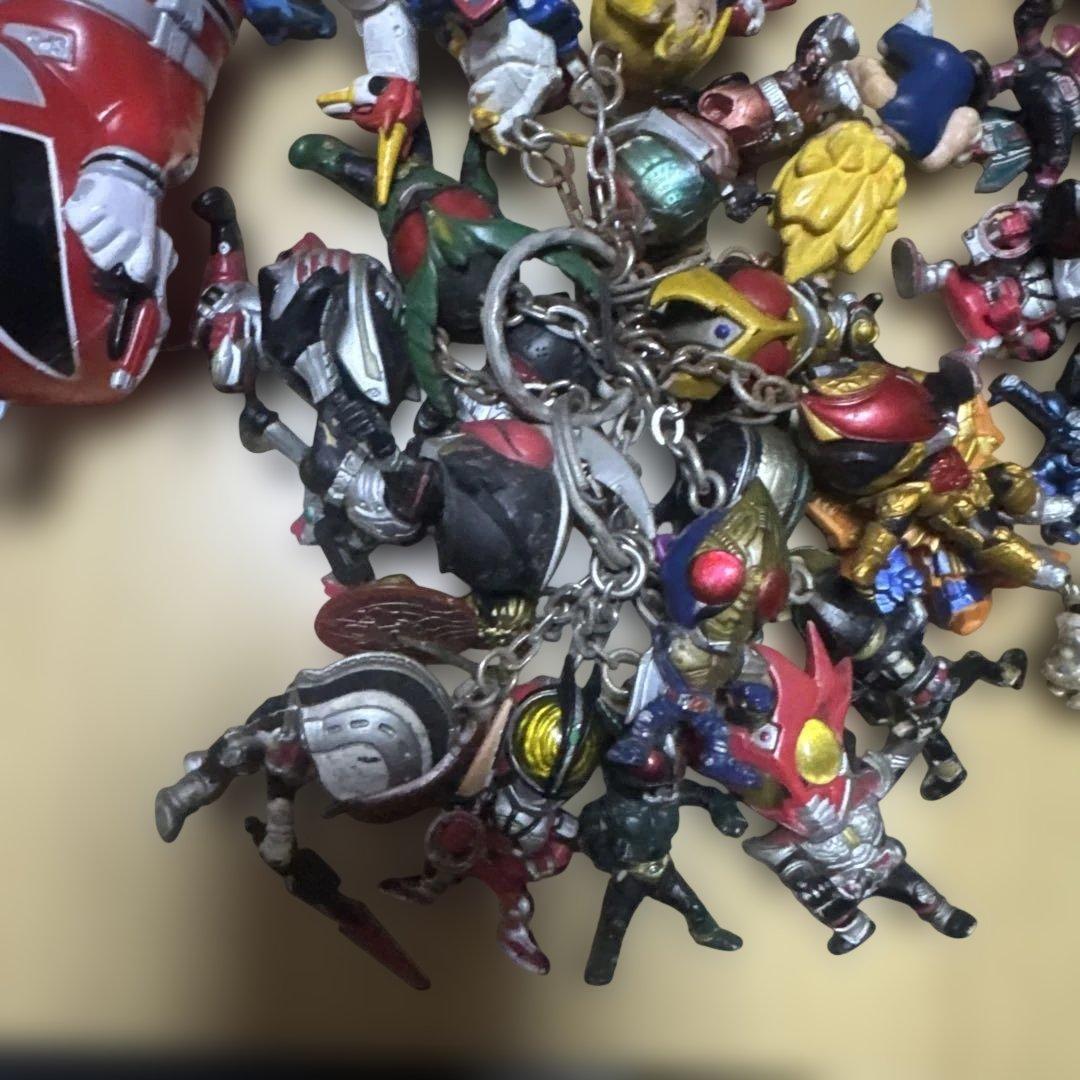 ジャンク 仮面ライダー スーパー戦隊、他 スイングキーホルダー