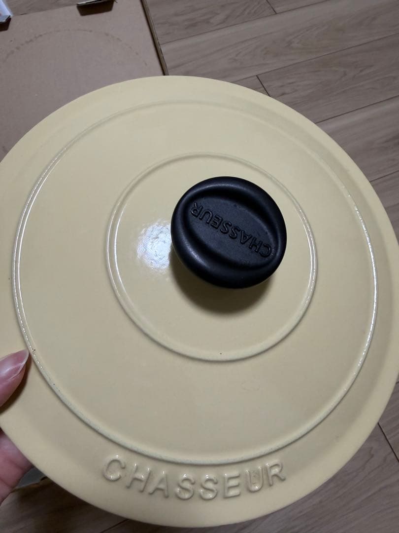 CHASSEUR クリーム色　ホーロー鍋 22センチ