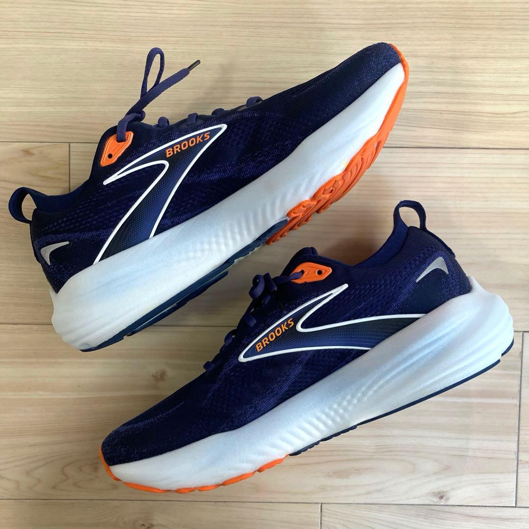 ✨定価25,300円／美品✨BROOKS Glycerin 22　高級シューズ