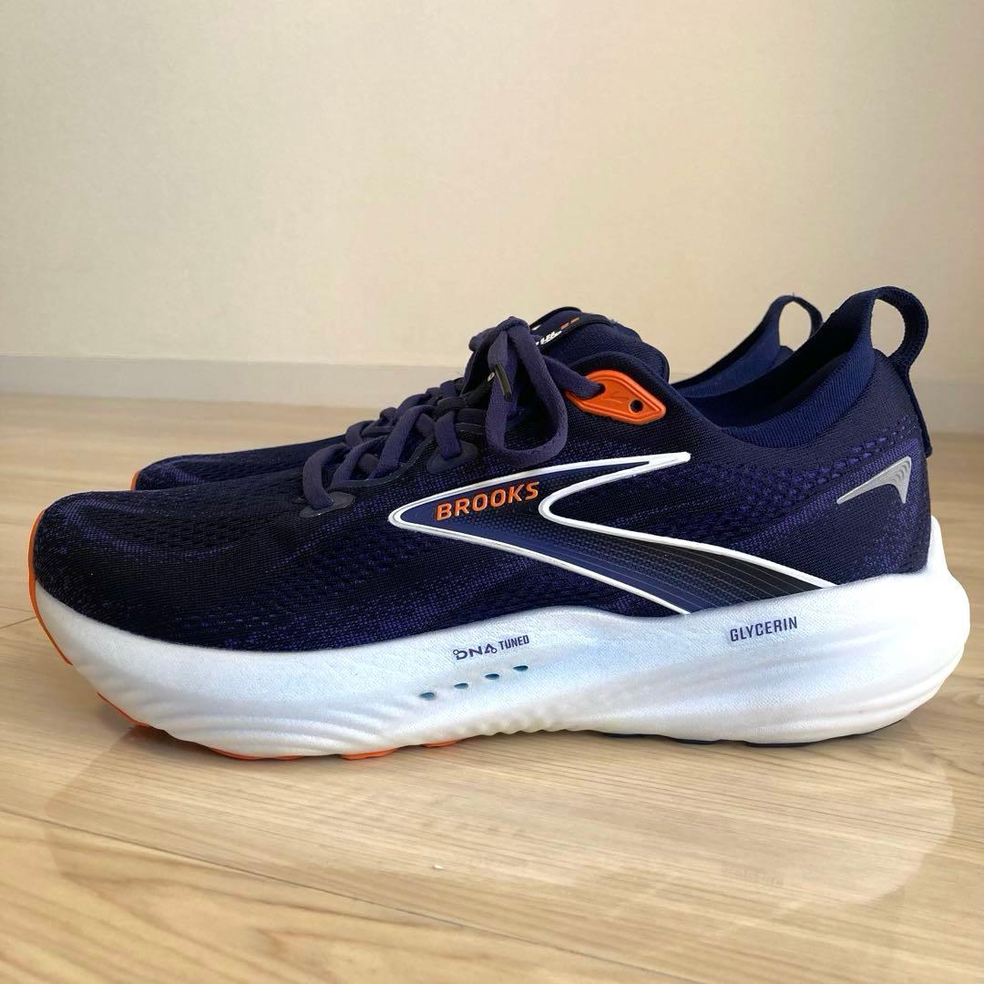 ✨定価25,300円／美品✨BROOKS Glycerin 22　高級シューズ