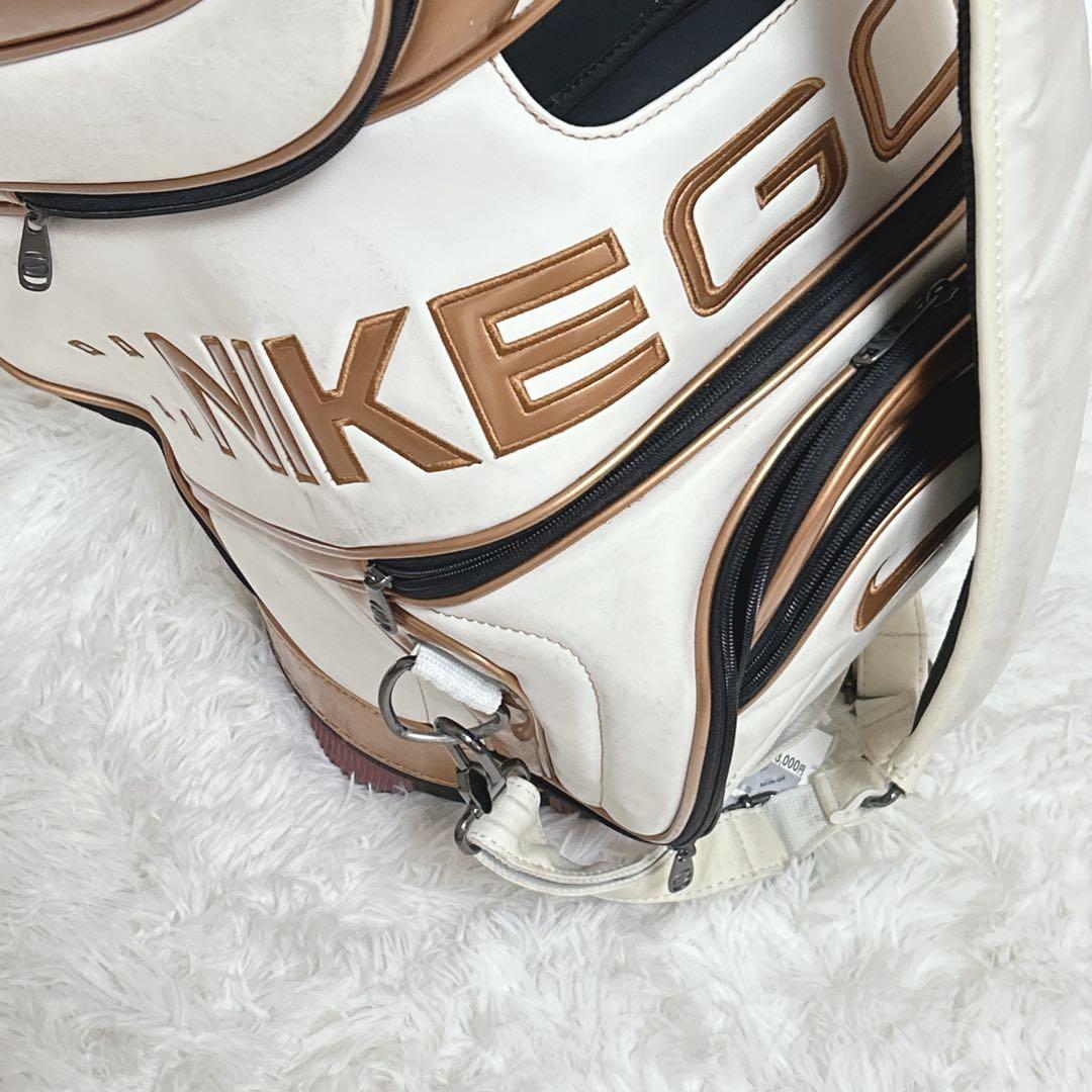 NIKE GOLF キャディバッグ ゴルフバッグ ナイキ 白 ゴールド 高級感