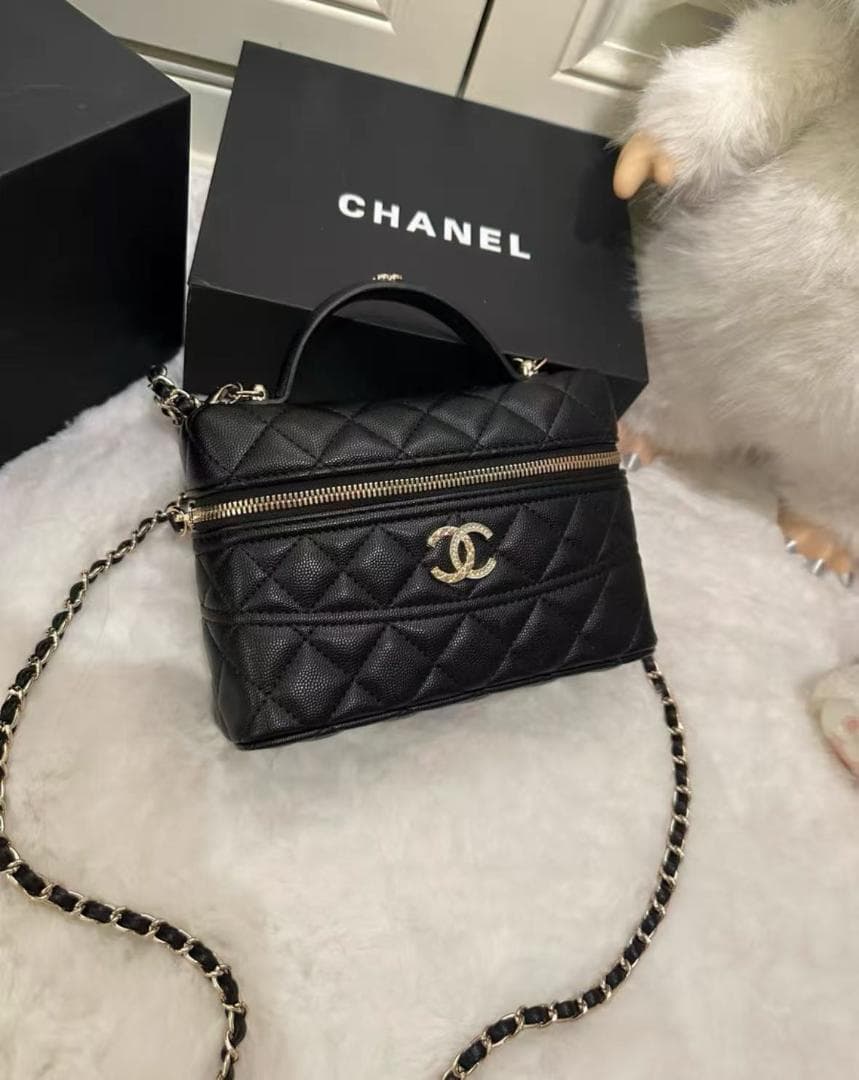VIP❤非売品 限定 ブラック キルティングバッグ ~~~