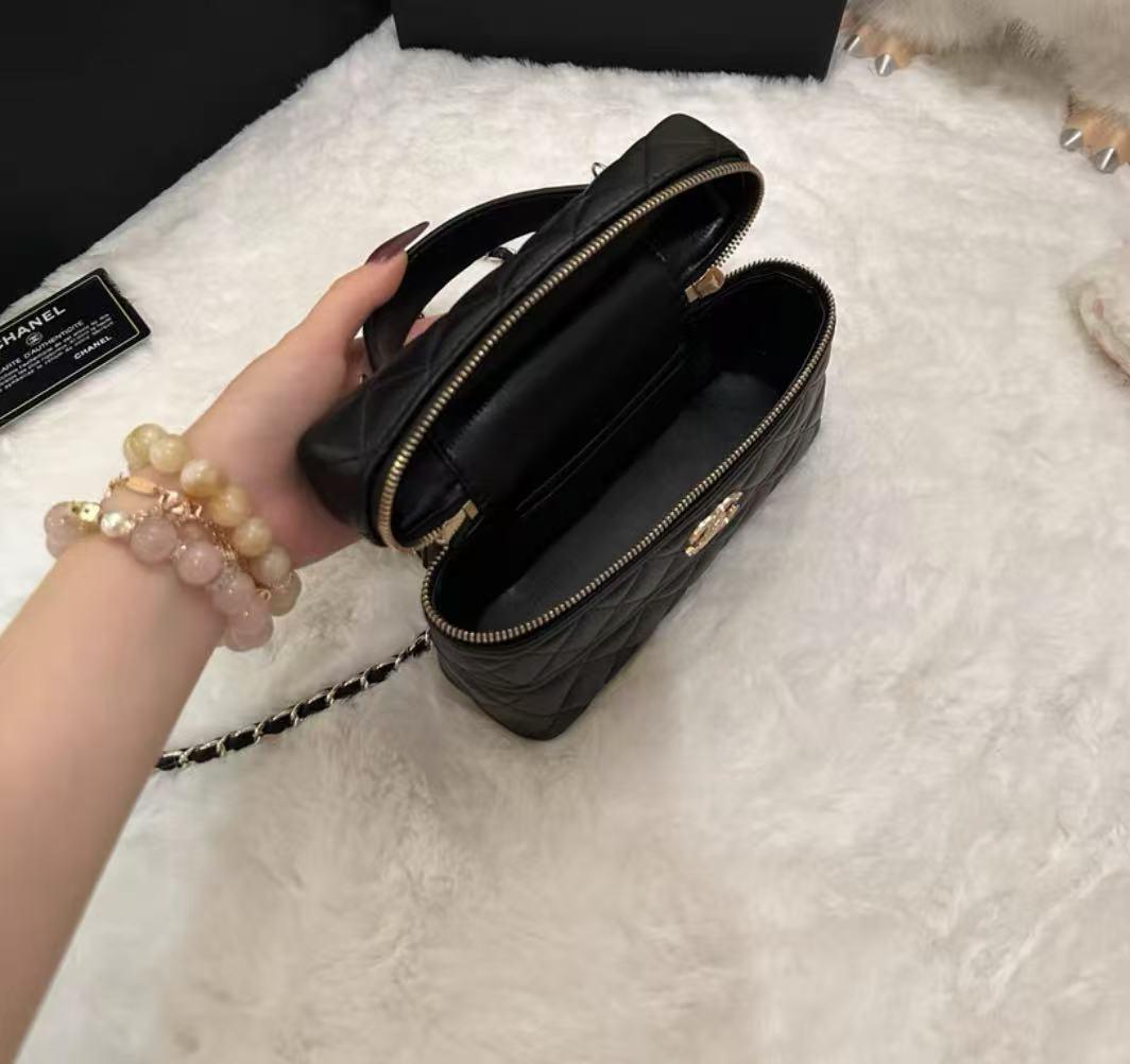 VIP❤非売品 限定 ブラック キルティングバッグ ~~~