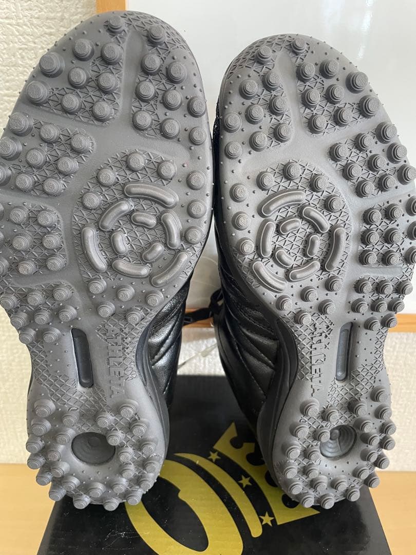 アスレタ サッカートレーニングシューズ ターフグラウンド用　24.0cm