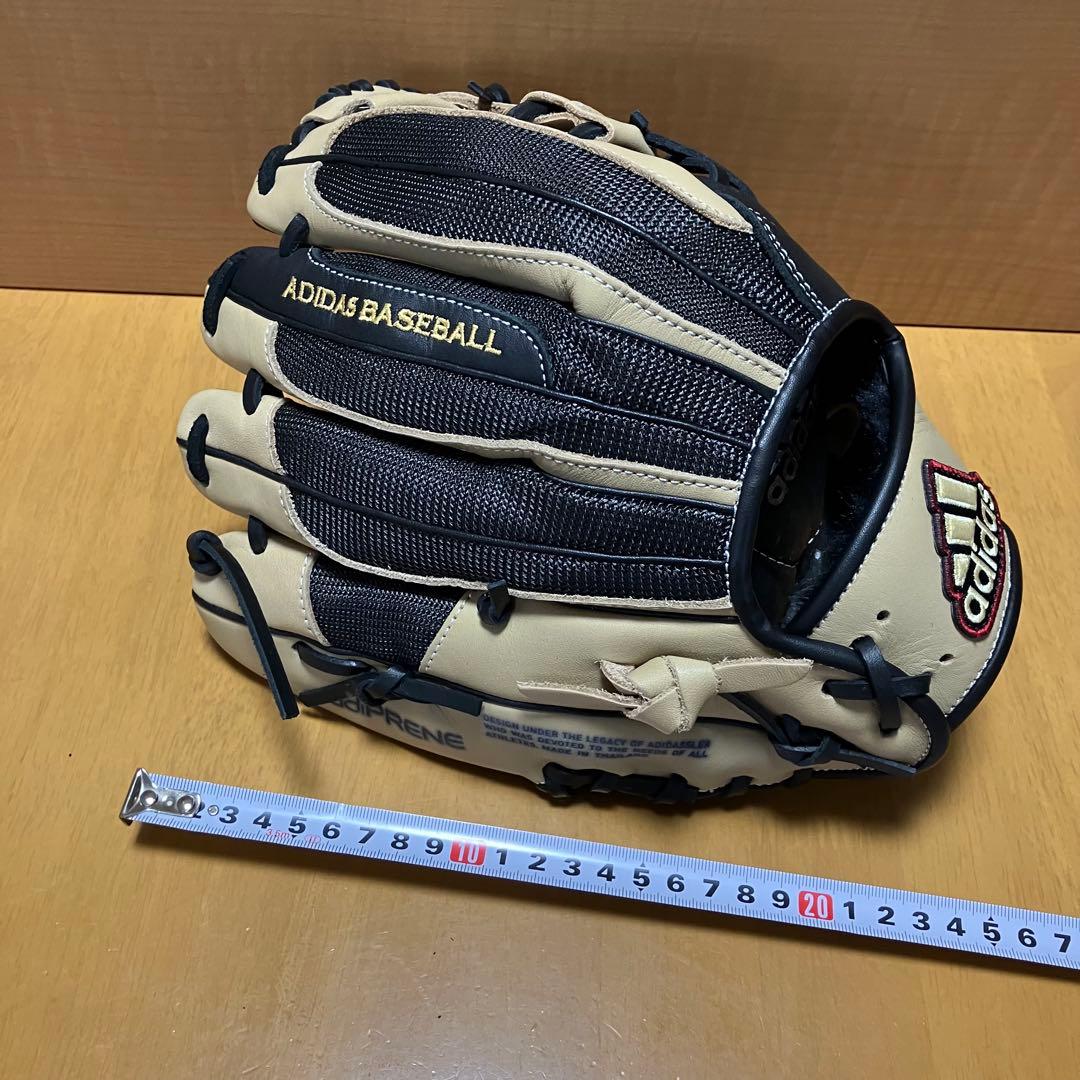 adidas グローブ　アディダス 野球　ブラック ベージュ　キャメル　グラブ