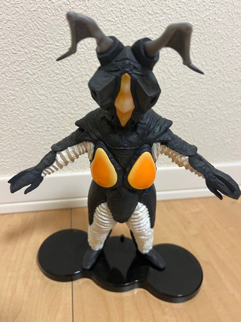 ヤ*ダ様 大怪獣シリーズ　ゼットン　発光リニューアルver　 少年リック x-p
