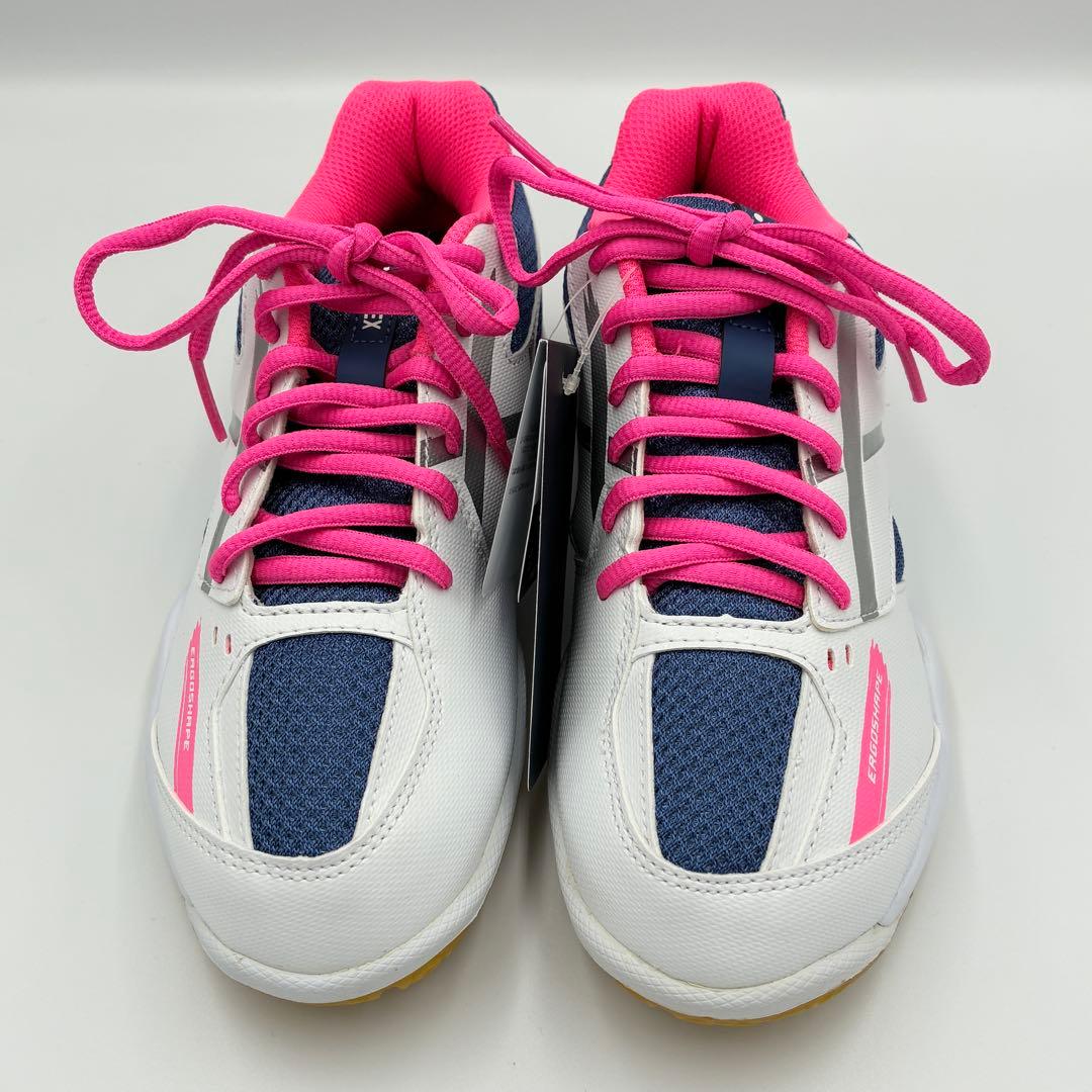 新品★ YONEX バドミントンシューズ POWER CUSHION 670