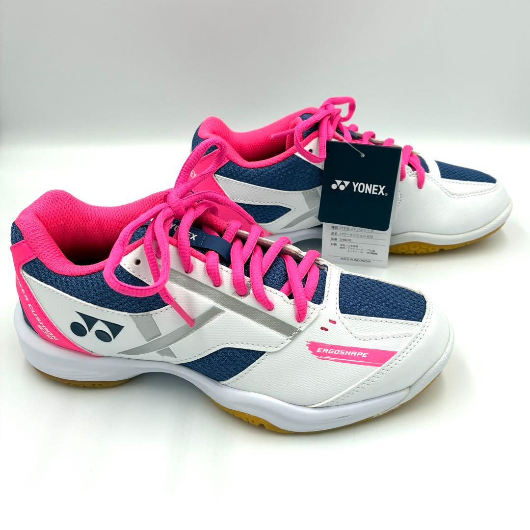 新品★ YONEX バドミントンシューズ POWER CUSHION 670