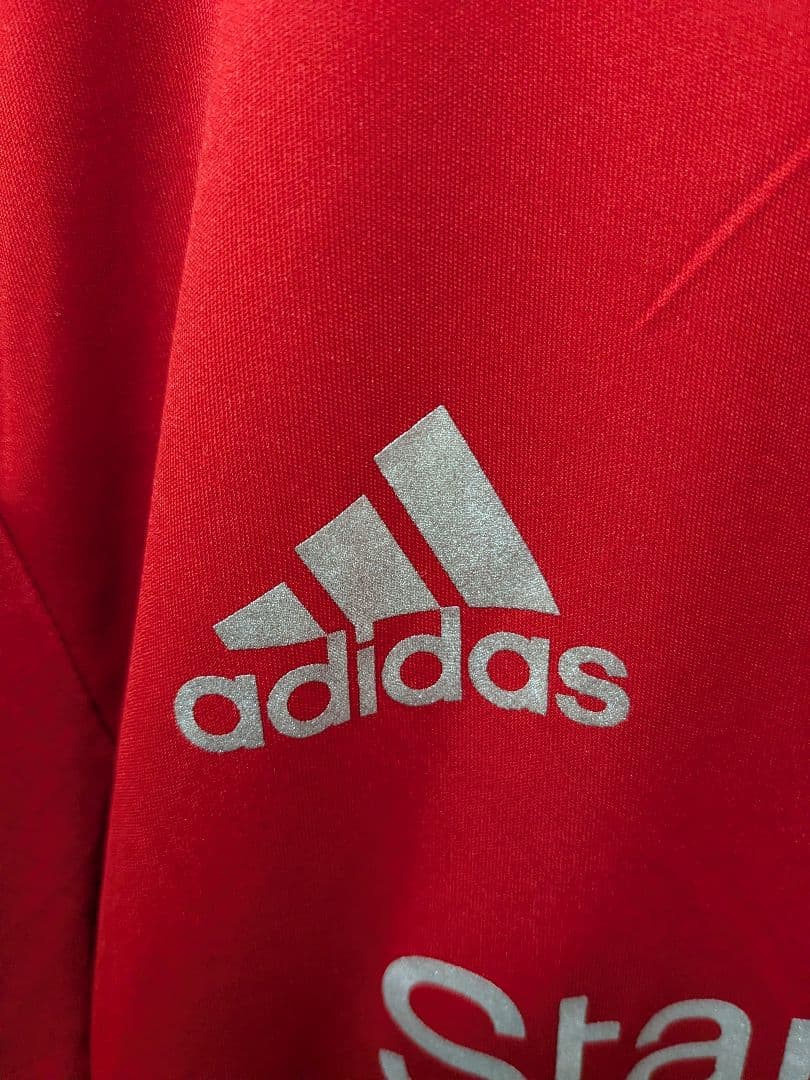 adidas リヴァプール　トレーニングウェア　　アディダス　Lサイズ　サッカー