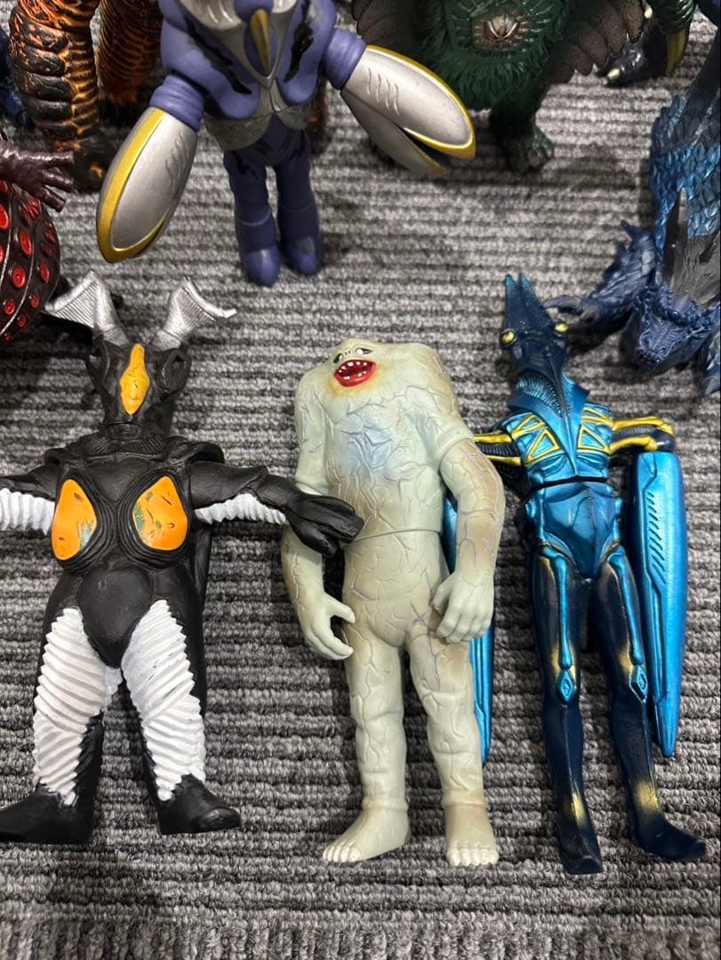 ウルトラマン怪獣シリーズ ソフビまとめ売り 引退品