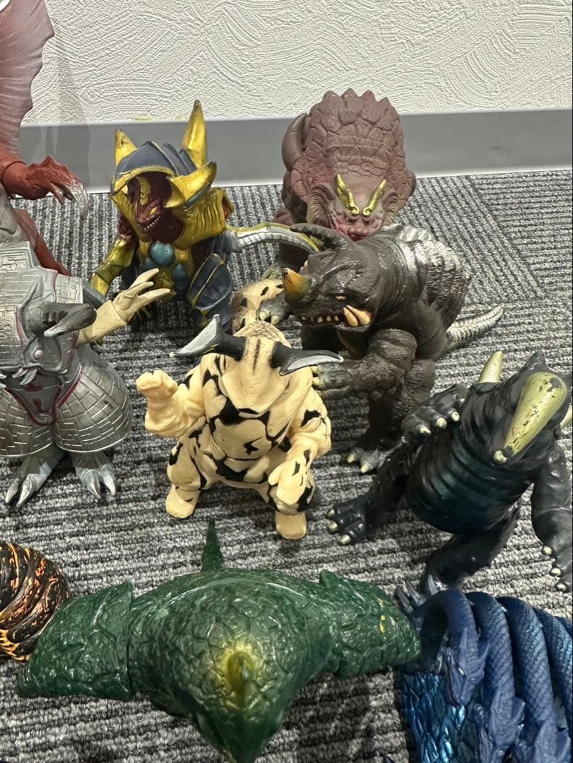 ウルトラマン怪獣シリーズ ソフビまとめ売り 引退品