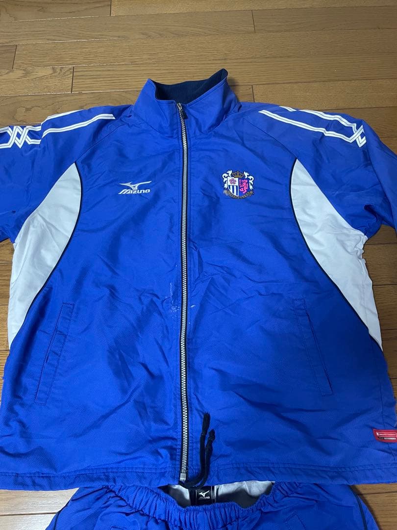 seggggggggggggua セレッソ大阪　移動着ジャージ上下セット