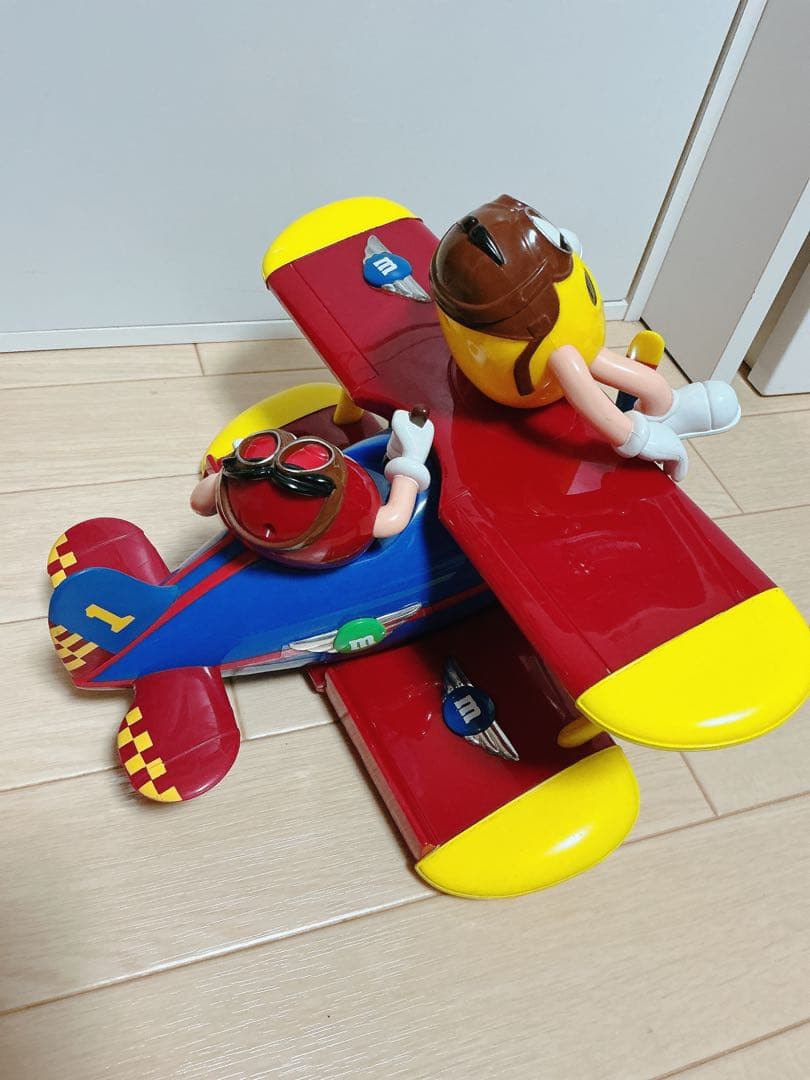 M&M's 飛行機 フィギュア