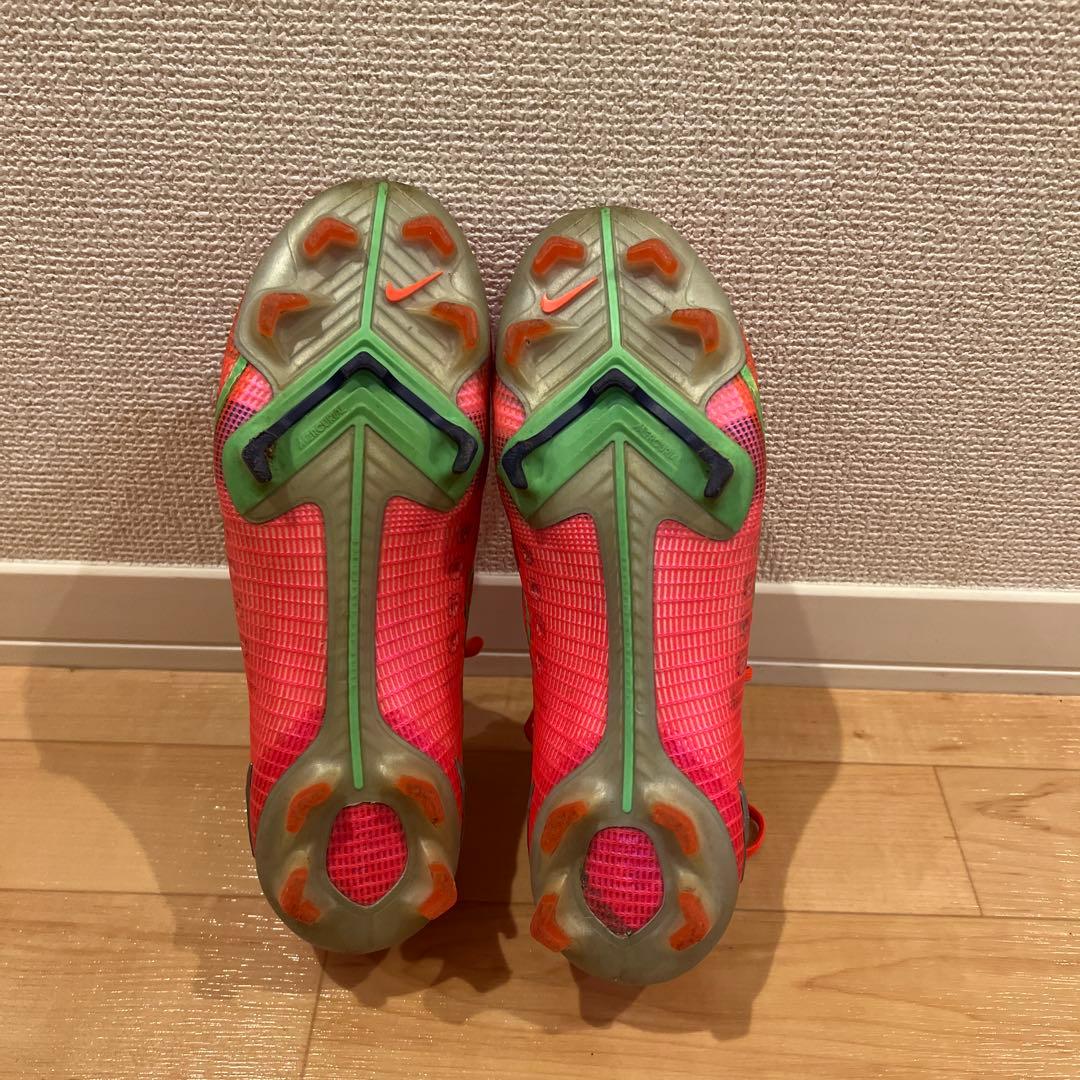 美品！Nike マーキュリアル ヴェイパー14 FG ①