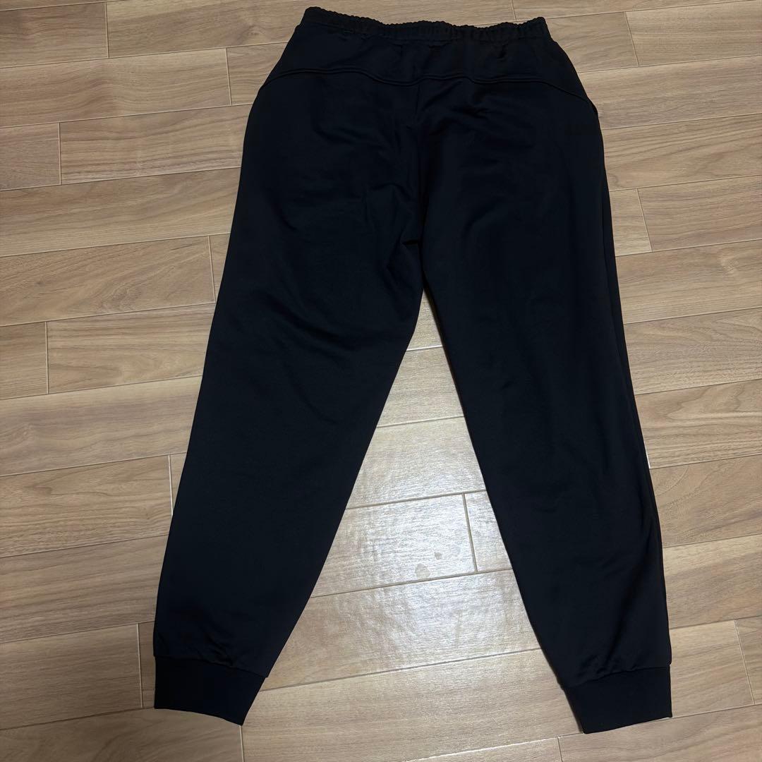 新作　ヨネックステニスウェア　スエットパンツ　Lサイズ