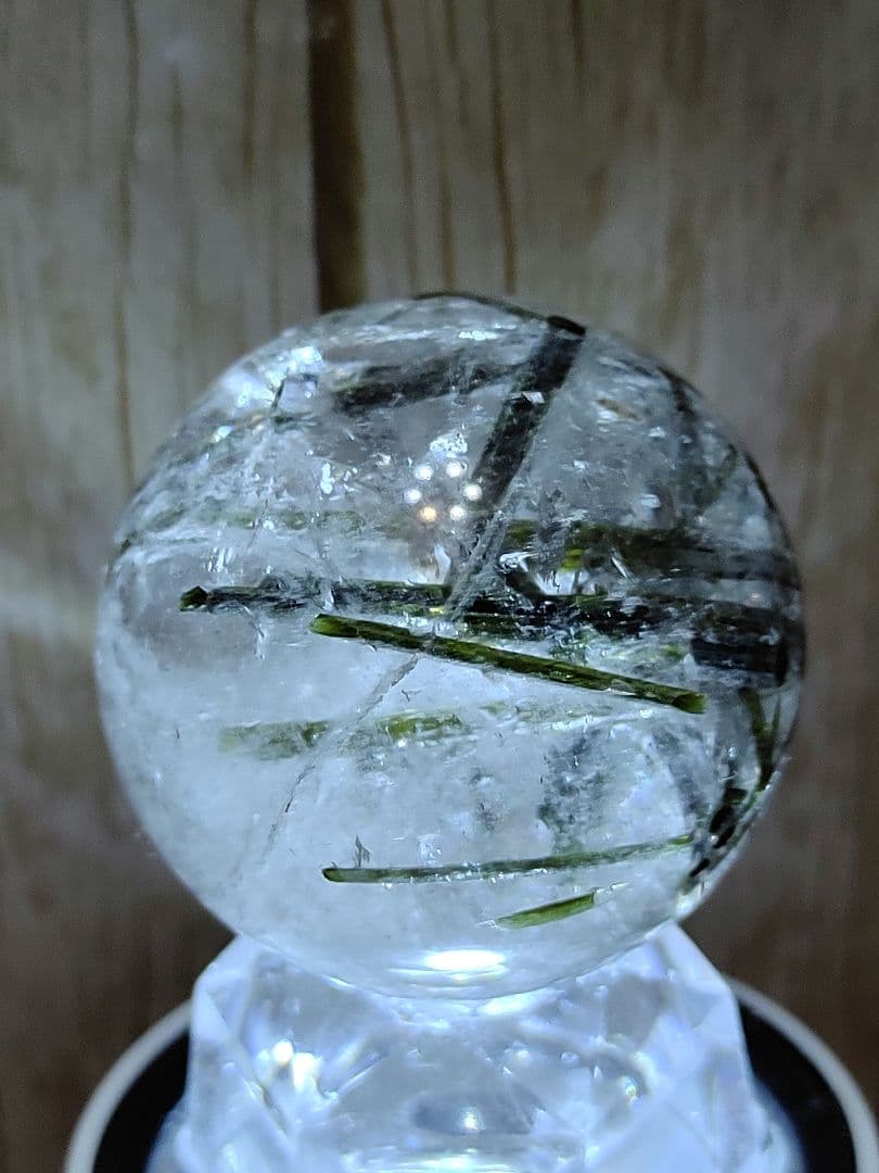グリーントルマリンインクォーツ 36mm 丸玉 虹入り水晶