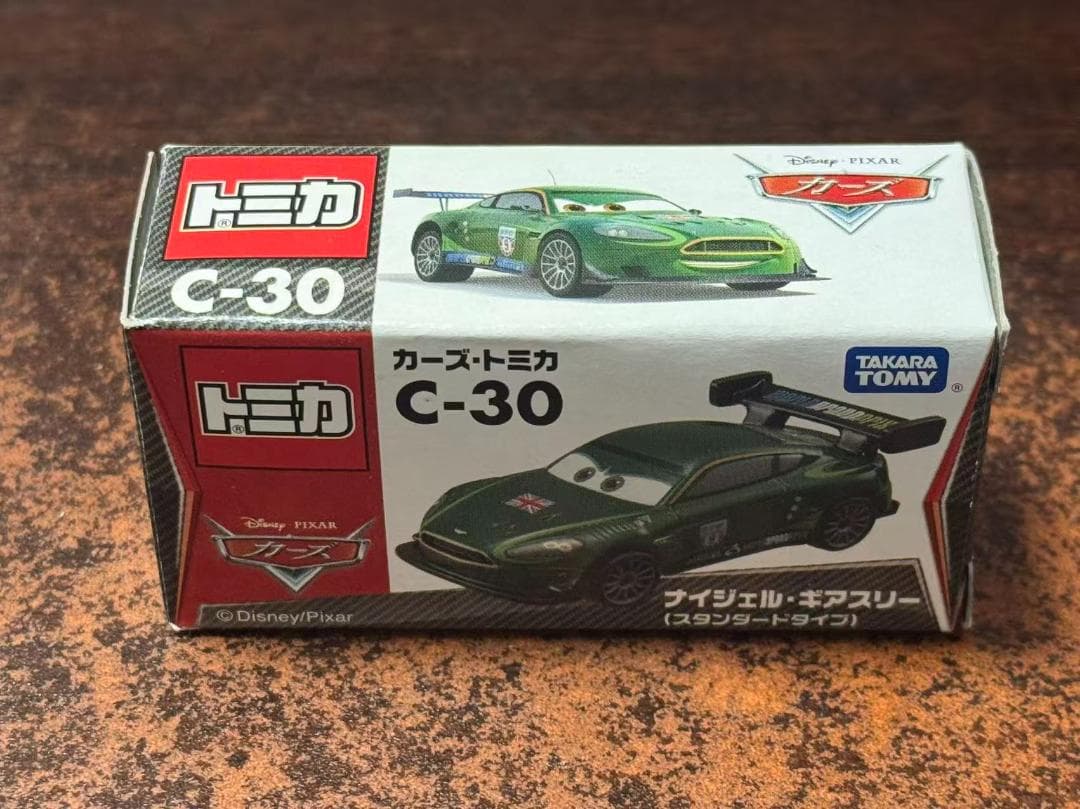 （新品、未使用）カーズトミカ C-30 ナイジェル・ギアスリー