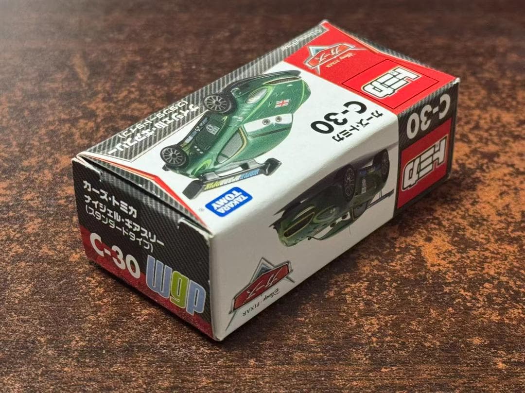 （新品、未使用）カーズトミカ C-30 ナイジェル・ギアスリー