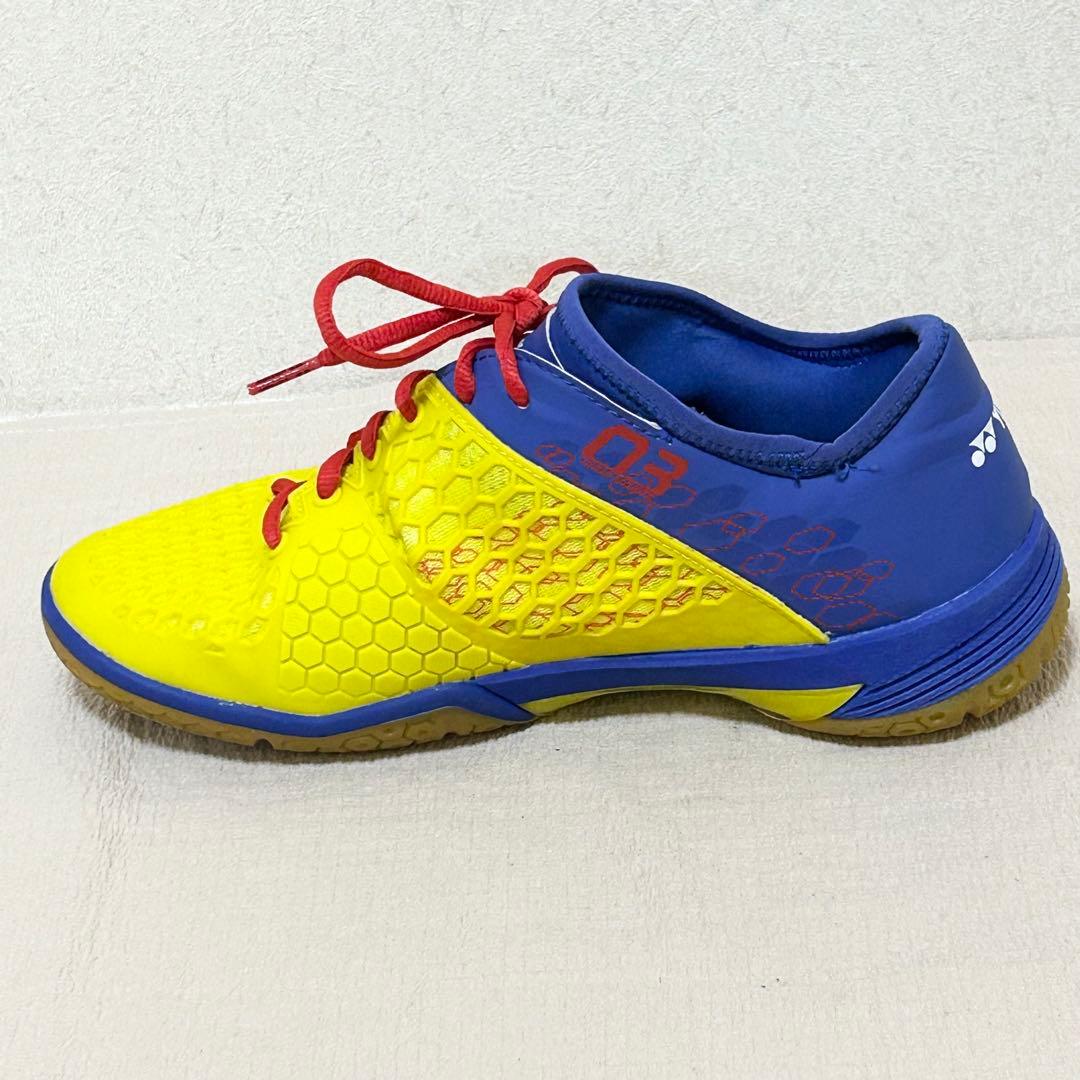 ✨数量限定モデル✨ 【YONEX】 ヨネックス バドミントンシューズ イエロー