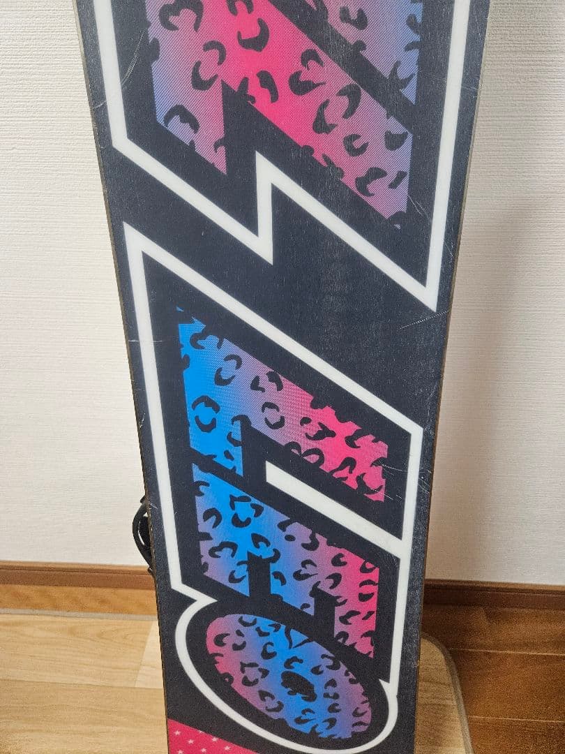 SALOMON ビンディングSサイズ STELLALEO スノボ板147cm