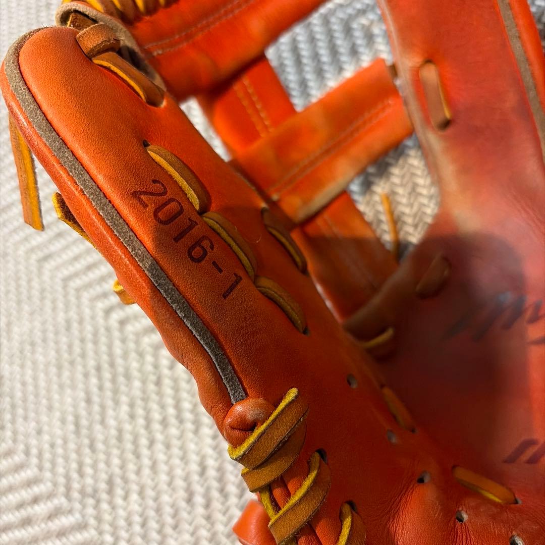 ミズノプロ　プロ支給品　硬式　グローブ　内野手　西野真弘