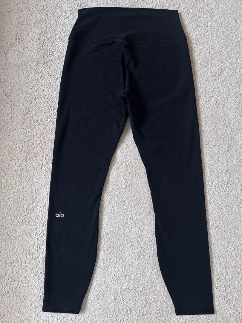 ALO SOFT HIGH-WAIST 7/8 レギンス【S】サイズ