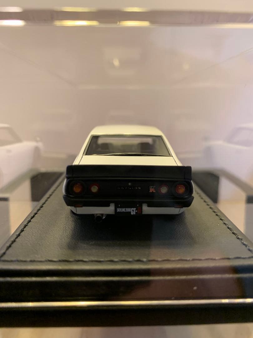 イグニッションモデル　1/43 スカイラインGT-R KPGC110 ホワイト