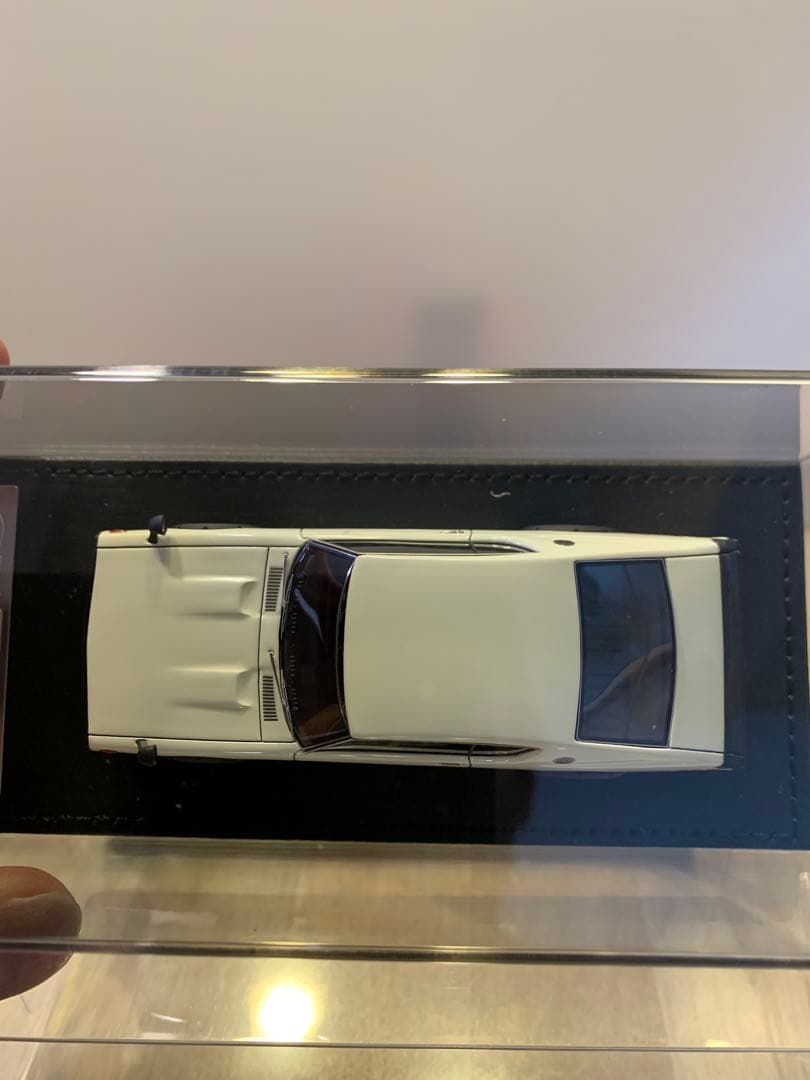 イグニッションモデル　1/43 スカイラインGT-R KPGC110 ホワイト