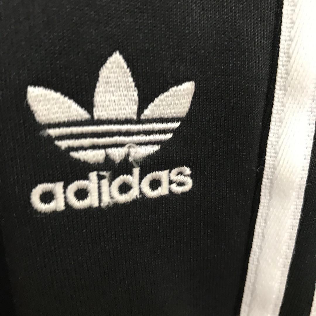 adidas ブラック ジャージパンツ スエットパンツ 黒 レディース　三本線s