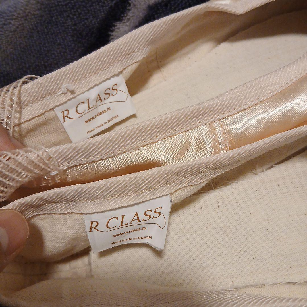 R class 　アルマッズ 　トゥシューズ　試着のみ アールクラス