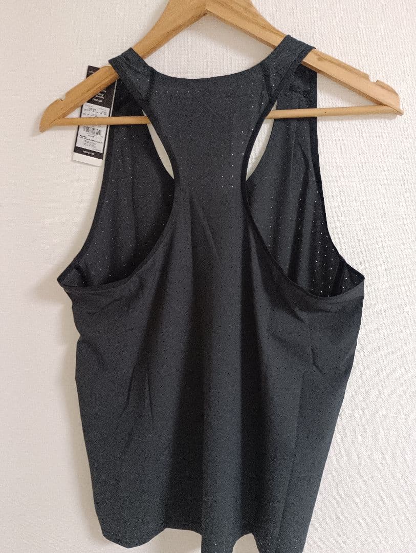 【新品】アディダス　アディゼロ　シングレット　Mサイズ