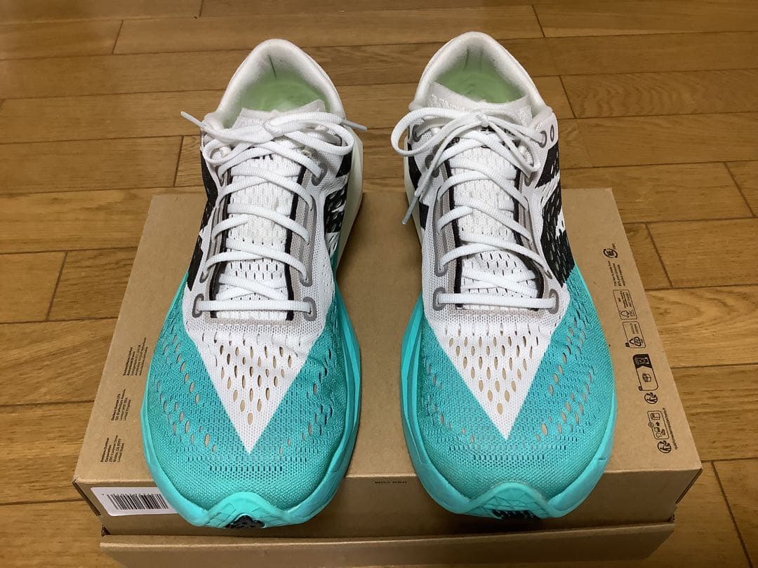 スパイク・シューズ Newbalance FuelCell SC Pacer V2 27.5cm