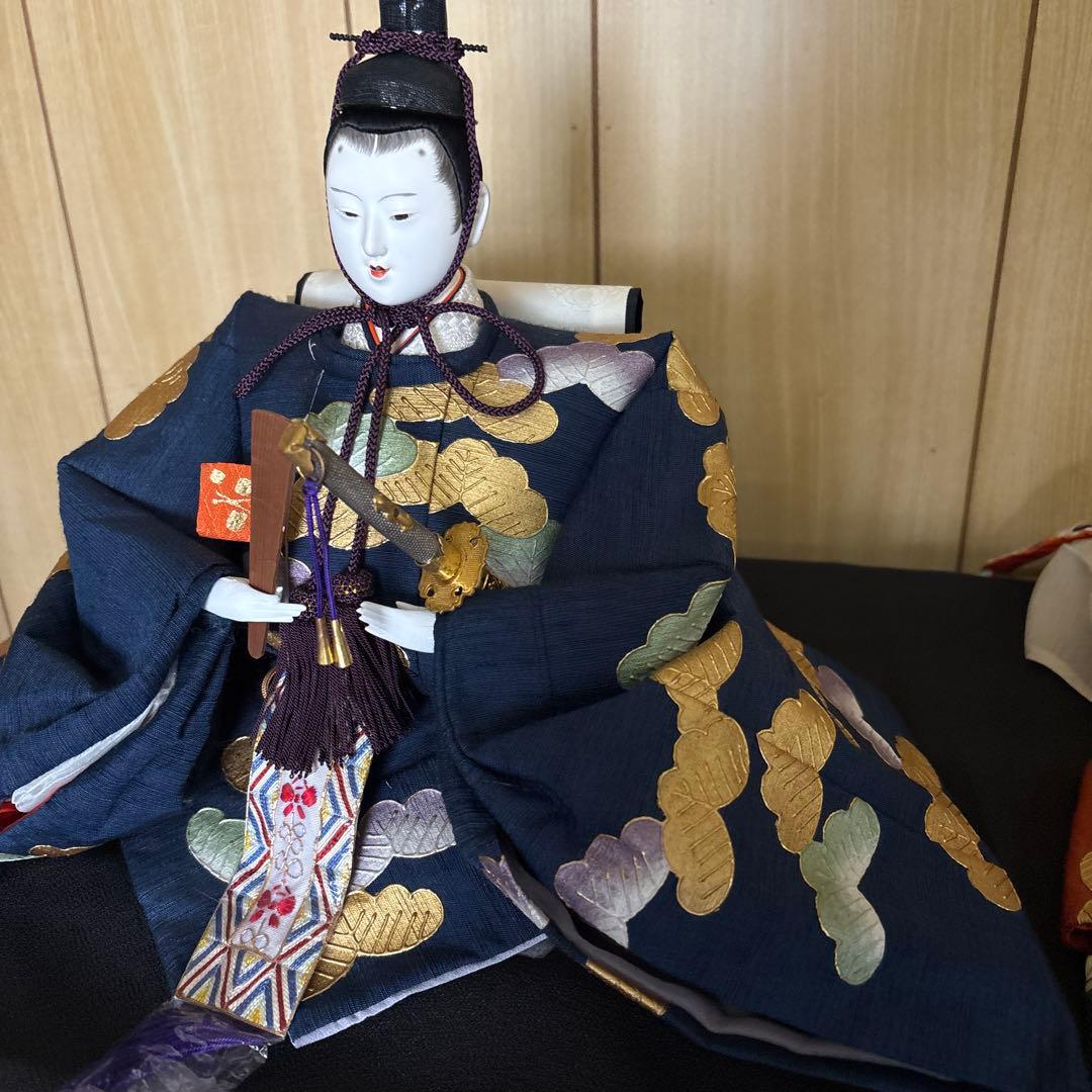 伝統的 雛人形 木箱入　豪華で綺麗