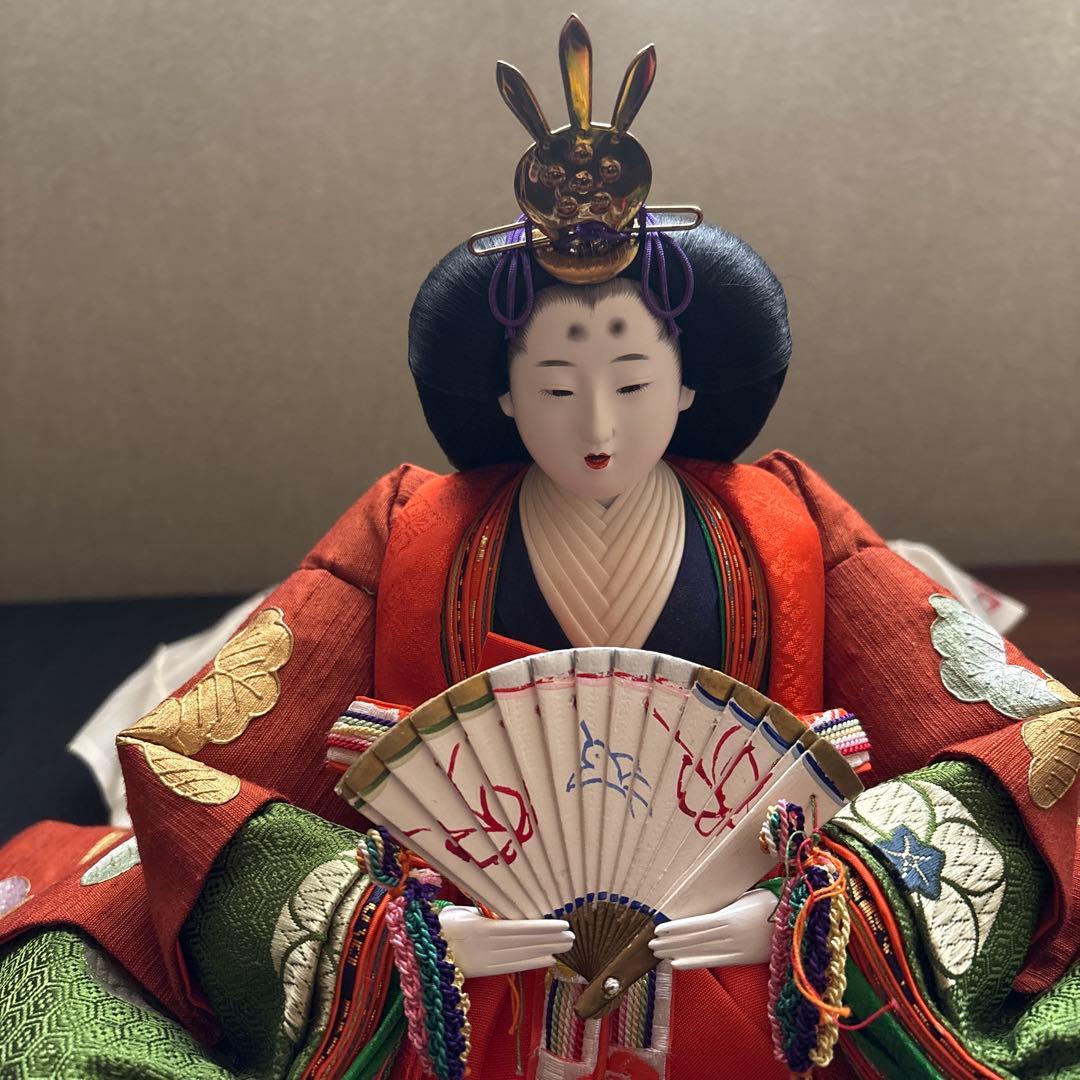 伝統的 雛人形 木箱入　豪華で綺麗