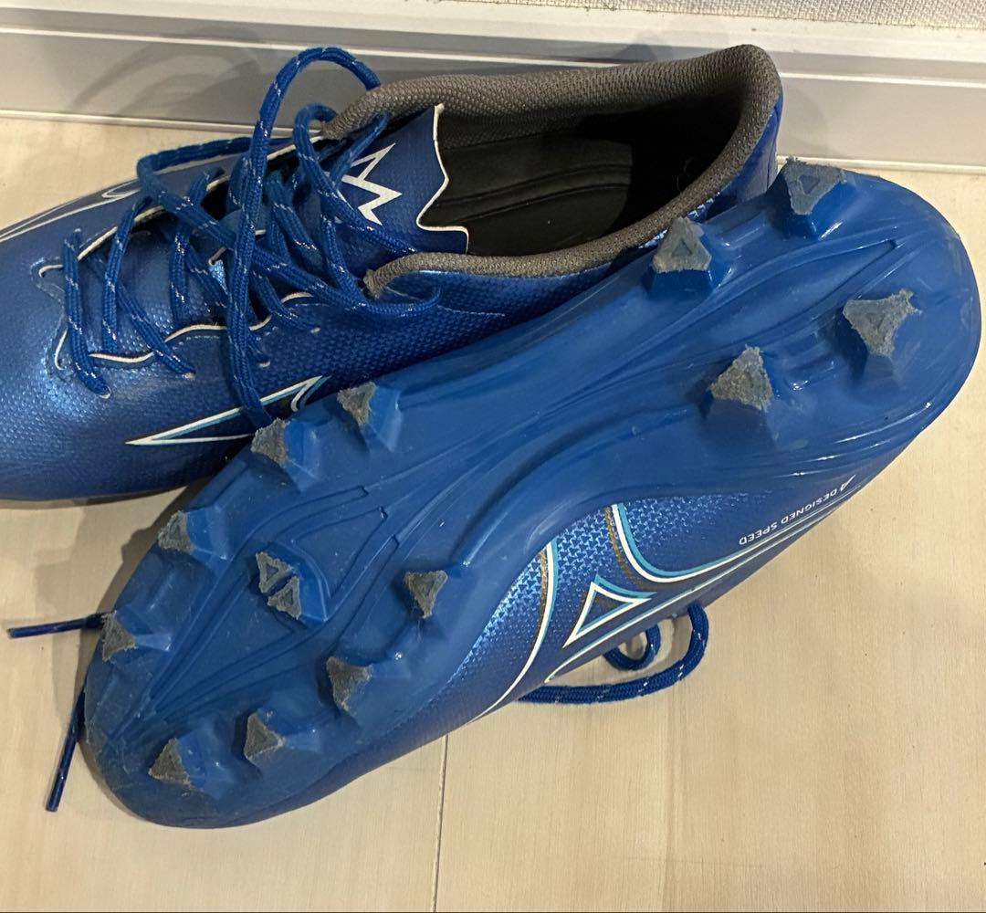 ミズノアルファサッカースパイク　24センチ
