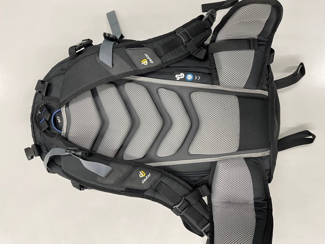 deuter EDGE30 PROTECTOR ドイター　バックカントリー