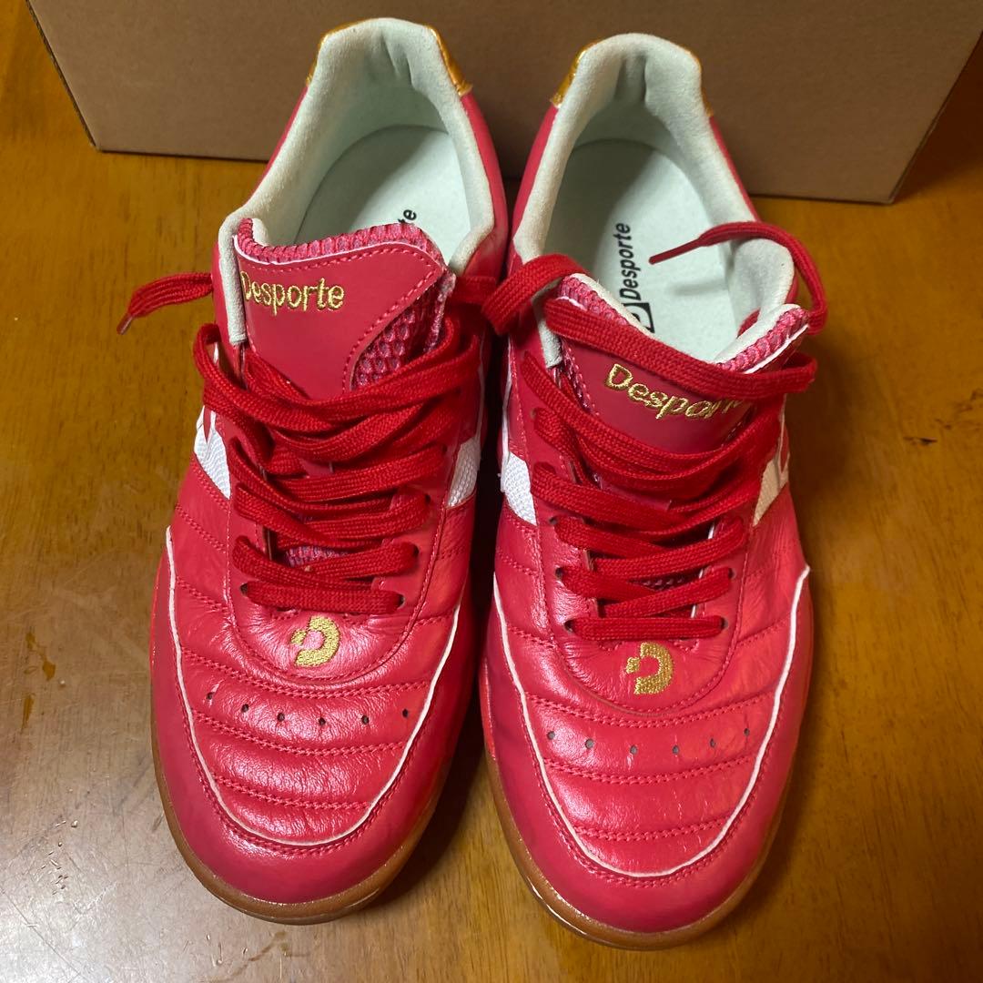 Desporte フットサルシューズ レッド　２６.５