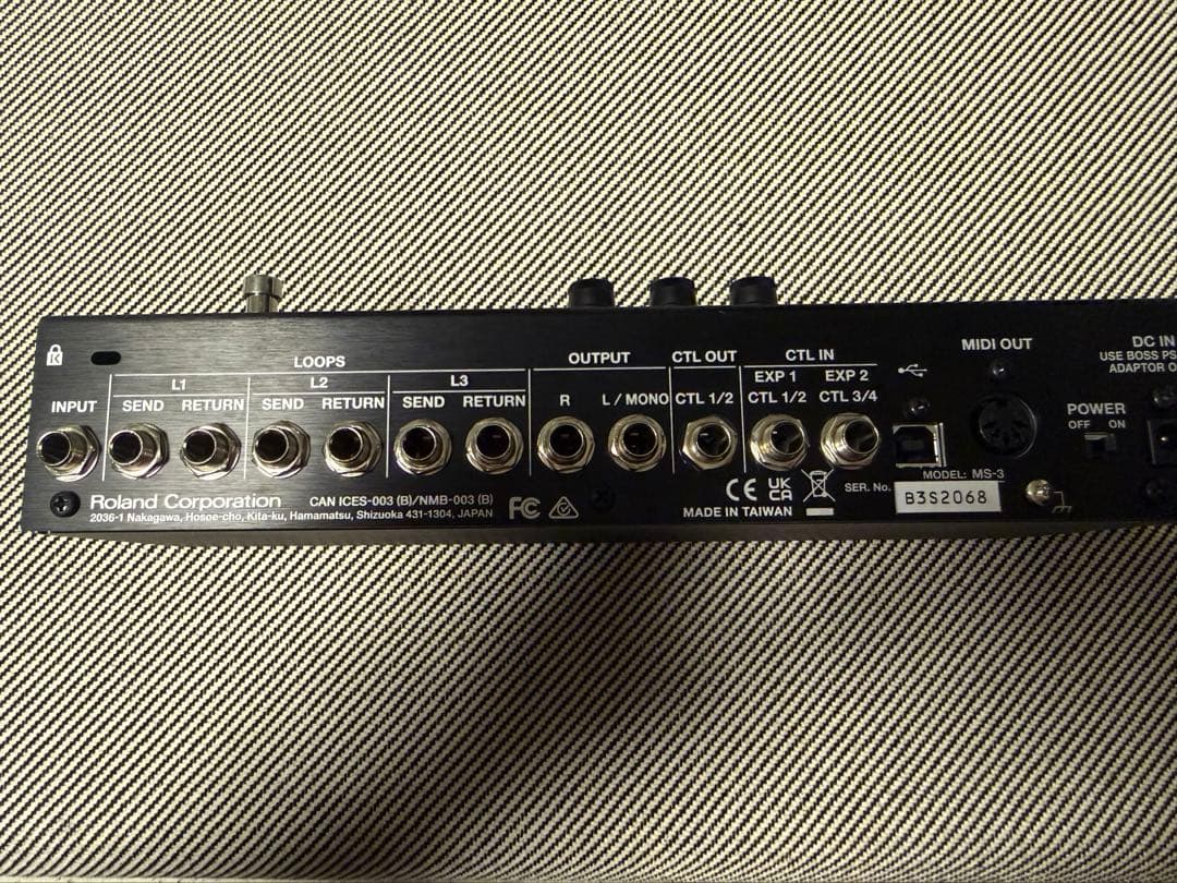 BOSS ( ボス ) MS-3 Multi Effects Switcher