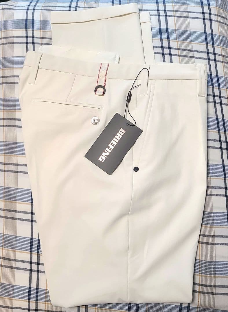 本日限定価格。新品未使用タグ付！　ブリーフィングゴルフ　メンズサマーパンツ