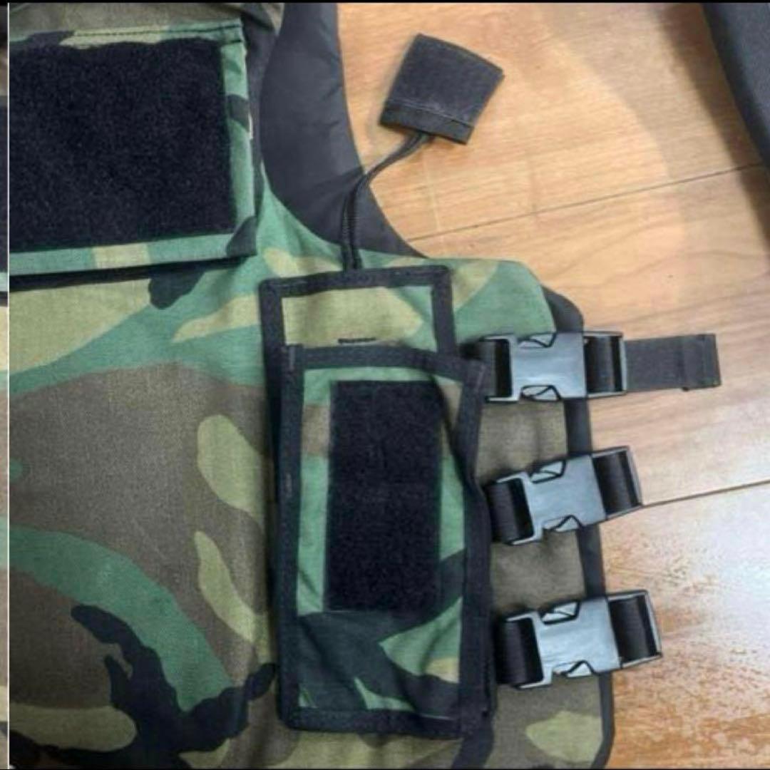 米軍放出品　米軍　BODY ARMOUR ソフトアーマー　プレート付き　送料無料