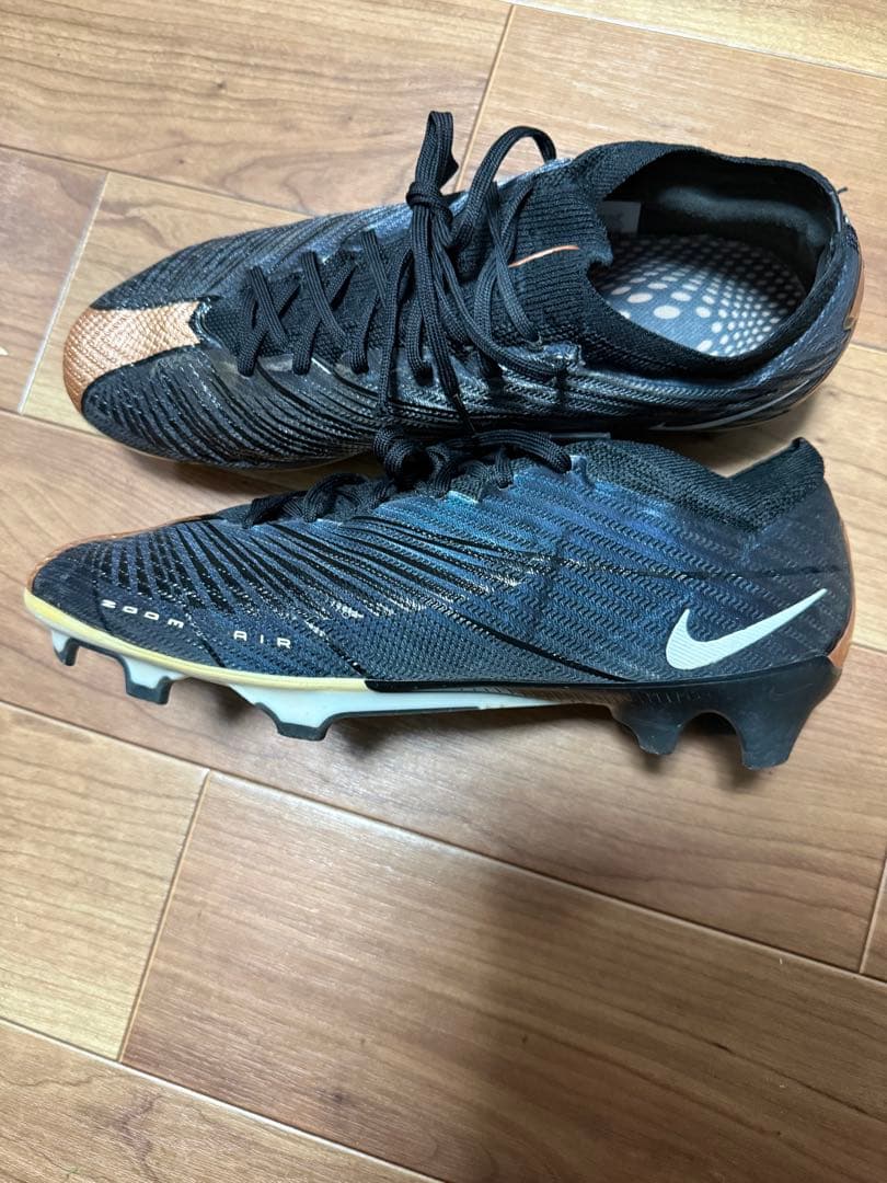 NIKE マーキュリアル　ヴェイパー15 SE FG
